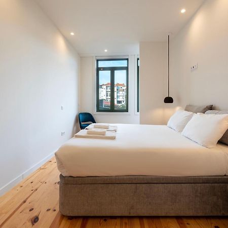 Apartamento Chic Porto Hideaway: Pool & Garden Exterior foto